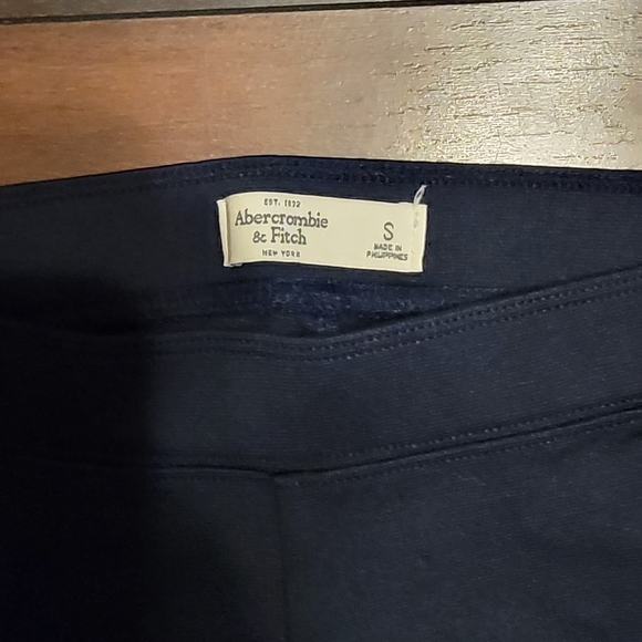 Abercrombie & Fitch Navy Blue Leggings - Picture 4 of 4